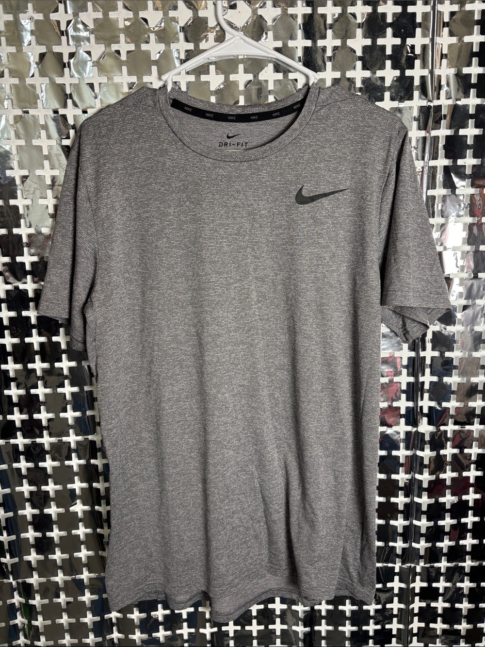 Nike Men’s Grey Heather Dri-FIT Short Sleeve Tee